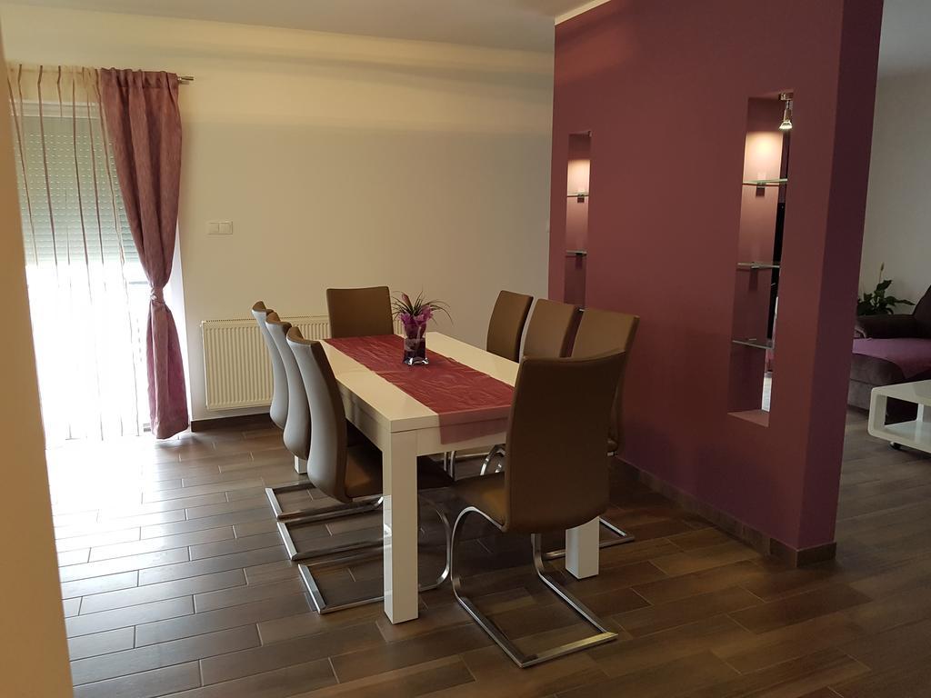 Apartments Tereza セニ エクステリア 写真